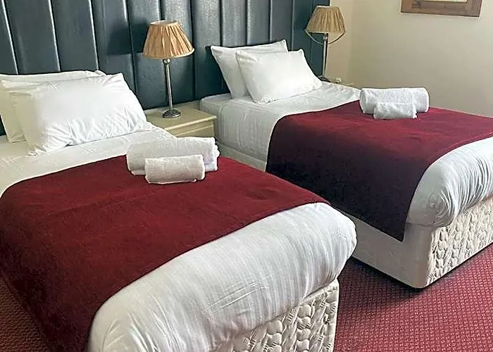George Hotel