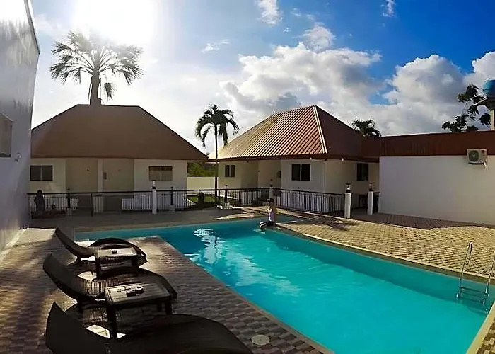 Heartland Hotel Serviced Rooms & Apartments