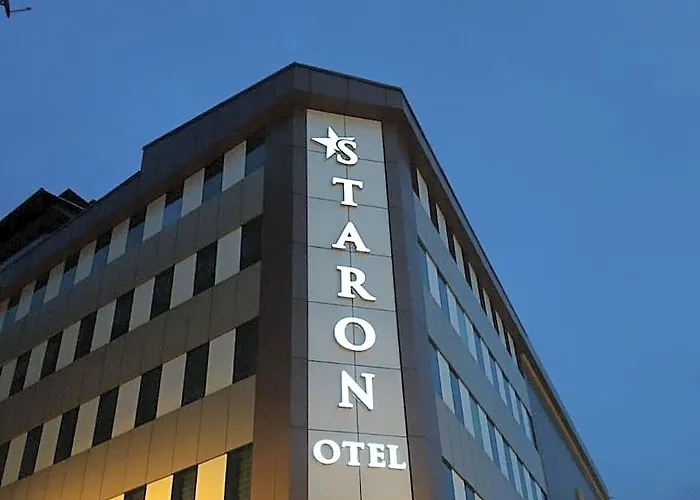 Staron Hotel