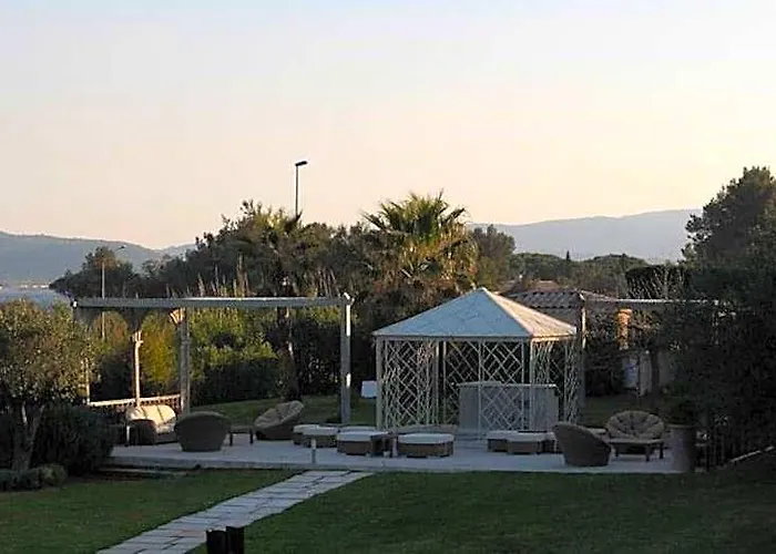 Hotel Villa Les Rosiers