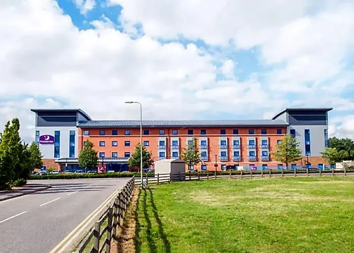 Premier Inn Banbury - M40 J11