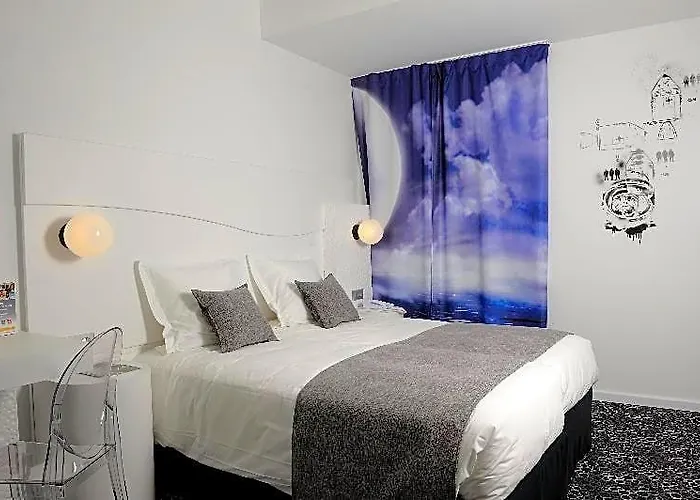 Comfort Hotel Centre Del Mon
