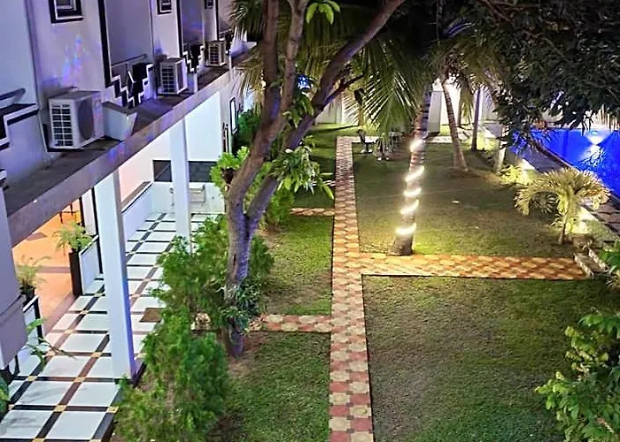 Peacock Reach Hotel