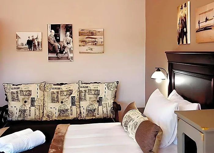 Barnstormers Rest Guest House