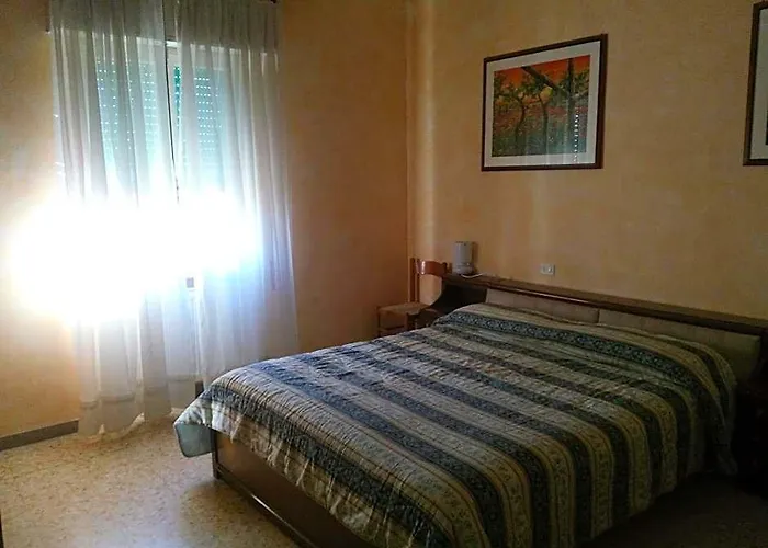 Hotel Lea