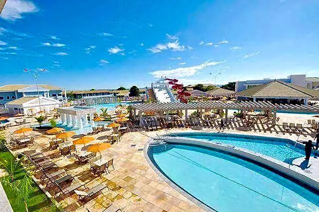 Caldas Novas Lacqua Di Roma IV - 2 banheiros e cozinha, piscina 24 horas