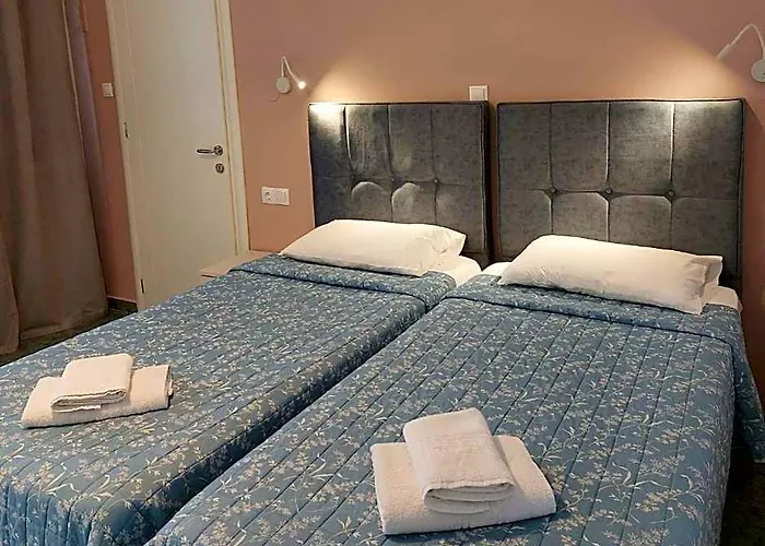 Dolphin Sea View Rooms