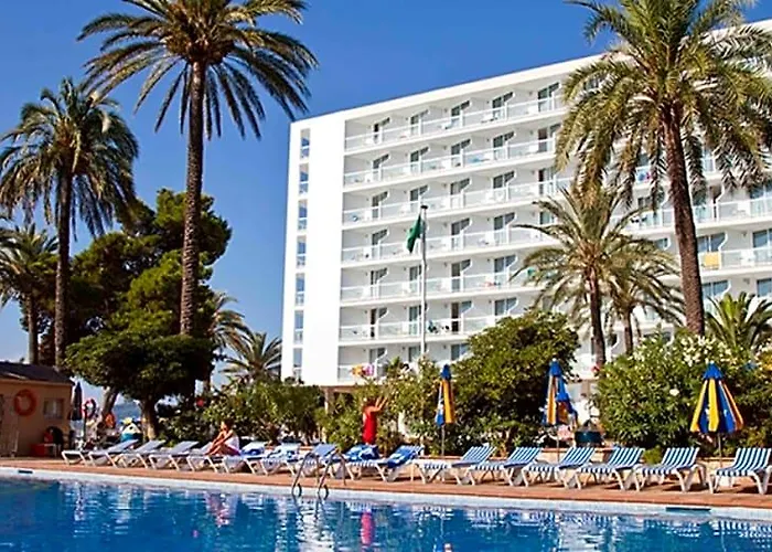 Sirenis Hotel Tres Carabelas & Spa