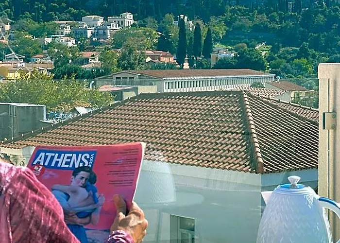 L'Avventura Athens