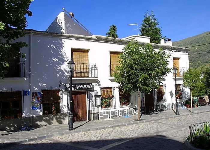 Hostal Rural Poqueira