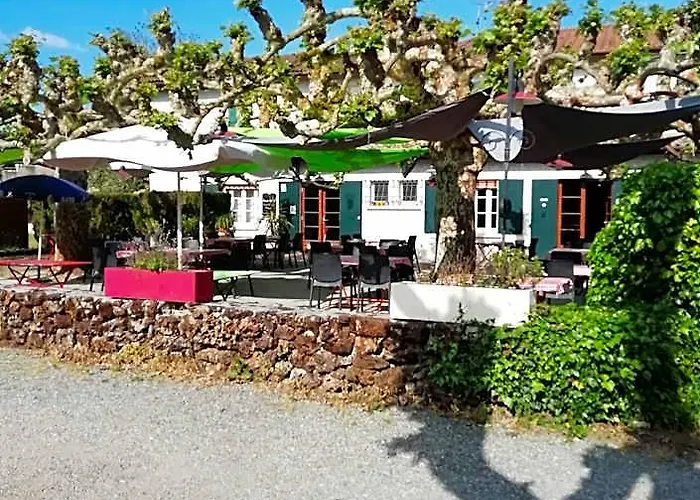L'Auberge De Lugos