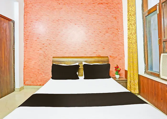 Hotel O Paradise Residency