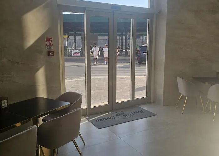 Hotel Corona
