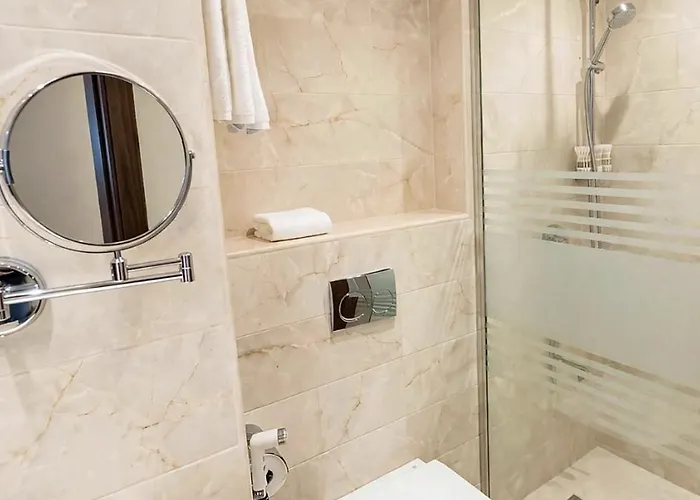 Elaf Al Sagryah Hotel