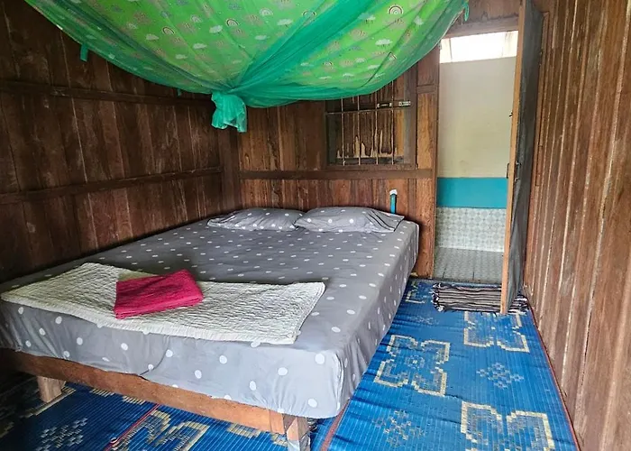 Nois Bungalow Mekong view