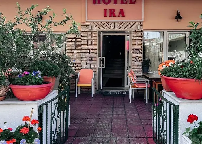 Hotel Ira