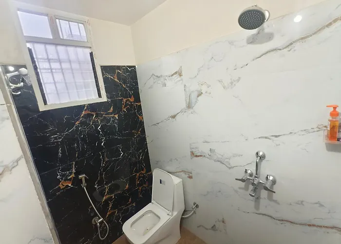 Hotel Blue Neck