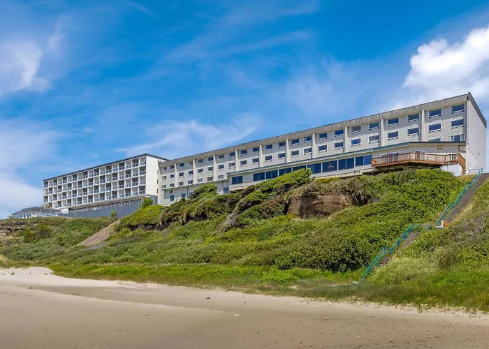 Newport Oceanfront Inn