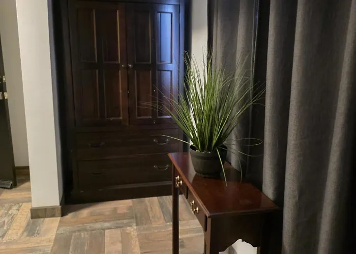 Hotel Y Suites Panda