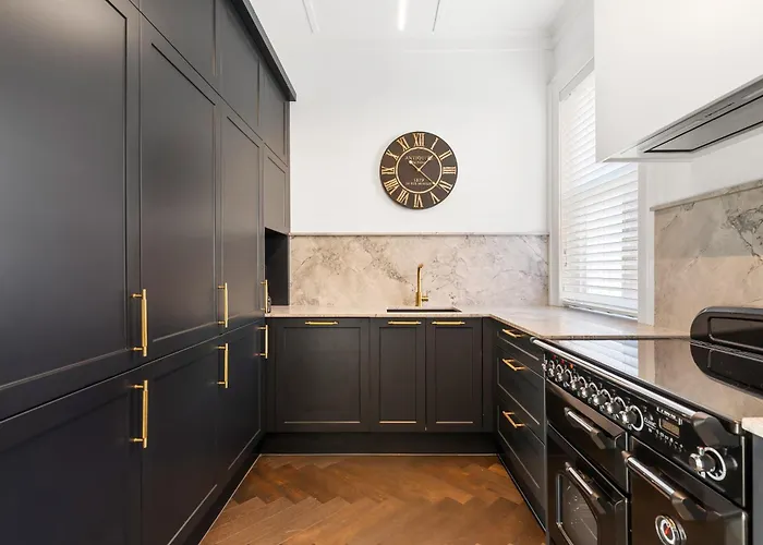 Newmarket Central - Boutique Suites
