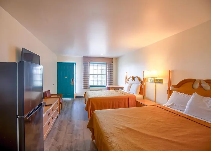 Economy Inn & Suites