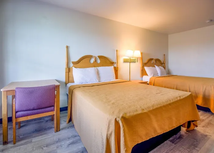 Economy Inn & Suites