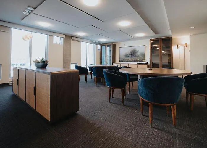 Hotel Burnaby