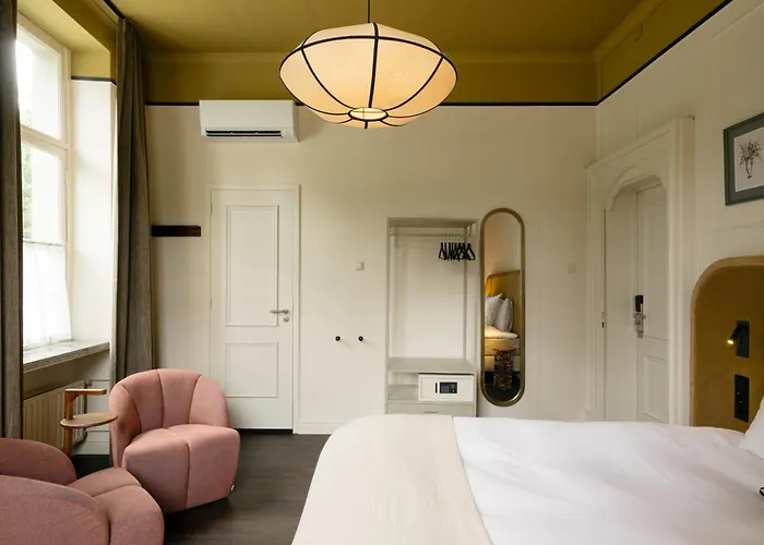 Hotel Kasteel Doenrade - Digital Check-In, Key By Email Or Sms