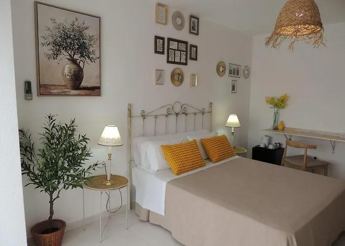 LOS NAREJOS Hotel