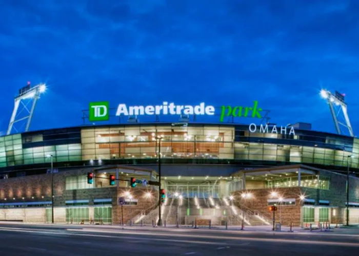 Holiday Inn Omaha Downtown - Waterpark By Ihg