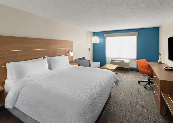 Holiday Inn Express Hotel & Suites Frankfort By Ihg