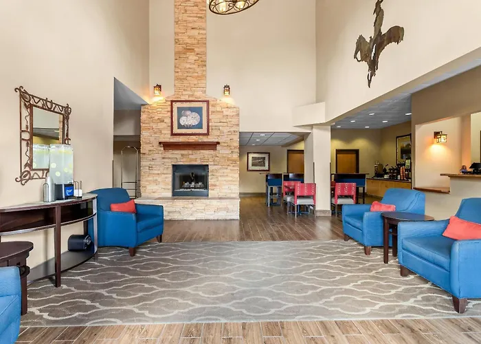 Comfort Inn & Suites Midtown