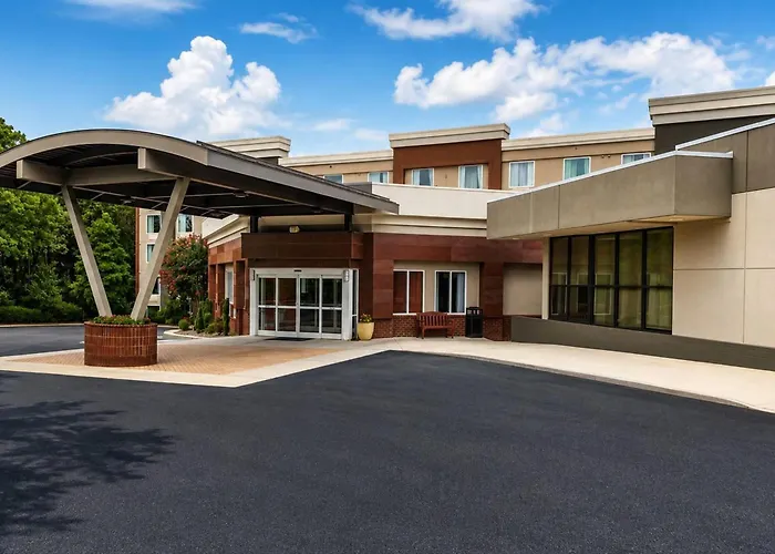 La Quinta By Wyndham Lynchburg At Liberty Univ.