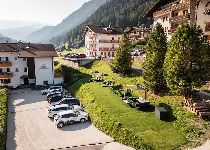 Hotel Garni Toni St. Ulrich in Gröden