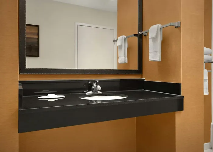 Fairfield Inn & Suites By Marriott New Castle