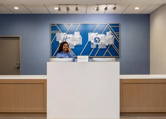 Holiday Inn Express & Suites Bessemer - Birmingham Sw By Ihg