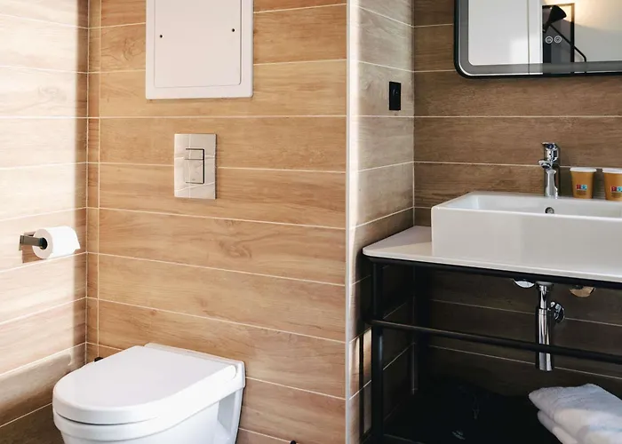 Ibis Rouen Centre Rive Droite Pasteur