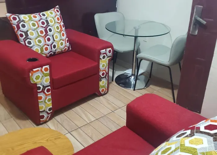 Dm Hotel