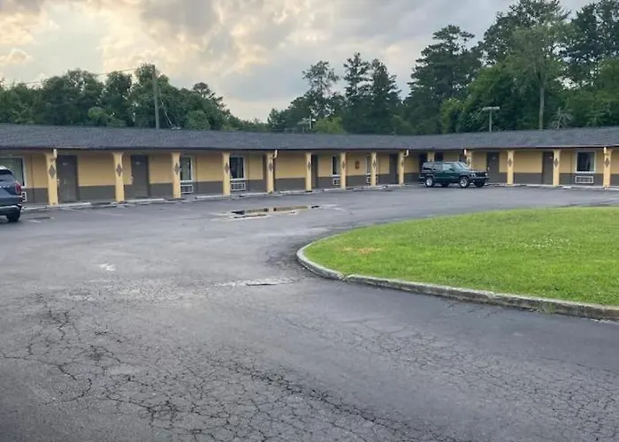 Budget Inn