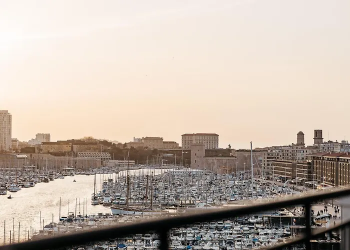New Hotel Le Quai - Vieux Port