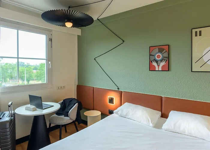 Ibis Strasbourg Aeroport Le Zenith