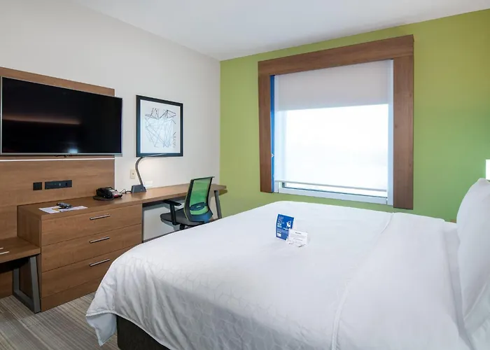 Holiday Inn Express Hotel & Suites Dallas South - Desoto By Ihg
