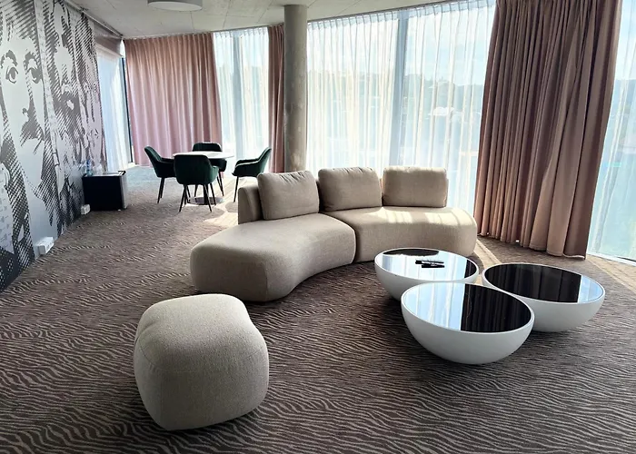 Sono Hotel