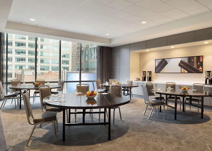 Hampton Inn Chicago West Loop Fulton Market Area