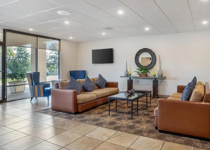 Best Western Crossroads Inn