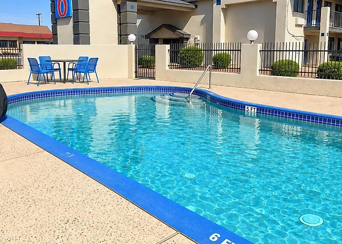 Motel 6-Safford, Az