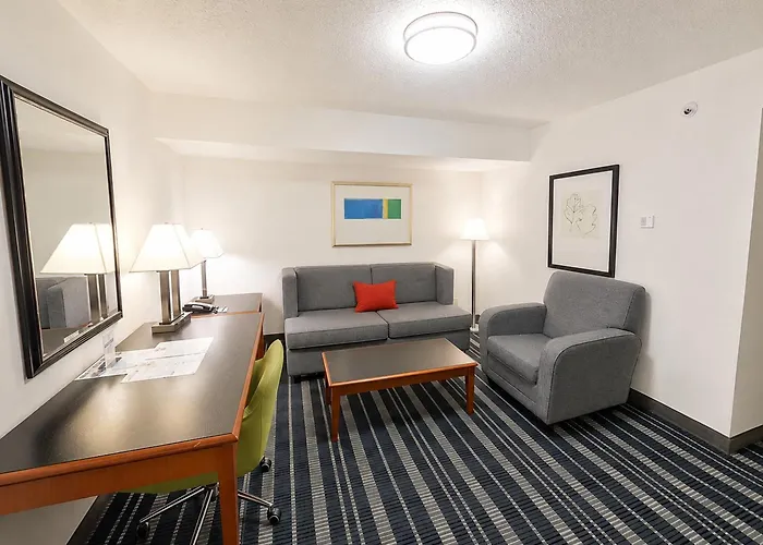Atrium Hotel And Suites Dfw Airport