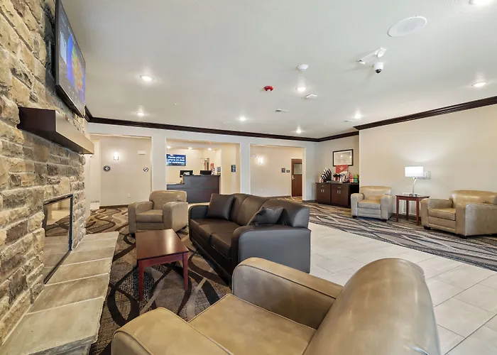 Cobblestone Hotel & Suites - Alpine
