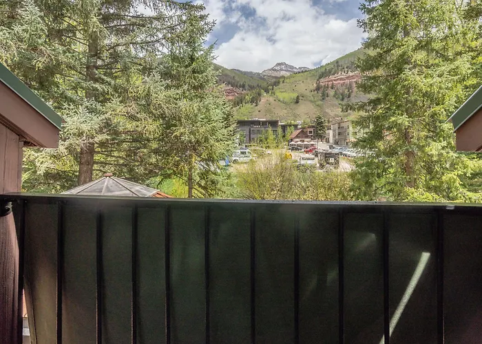 Manitou Lodge 11 By Alpine Lodging Telluride