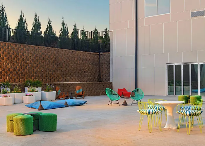 Aloft By Marriott Omaha West
